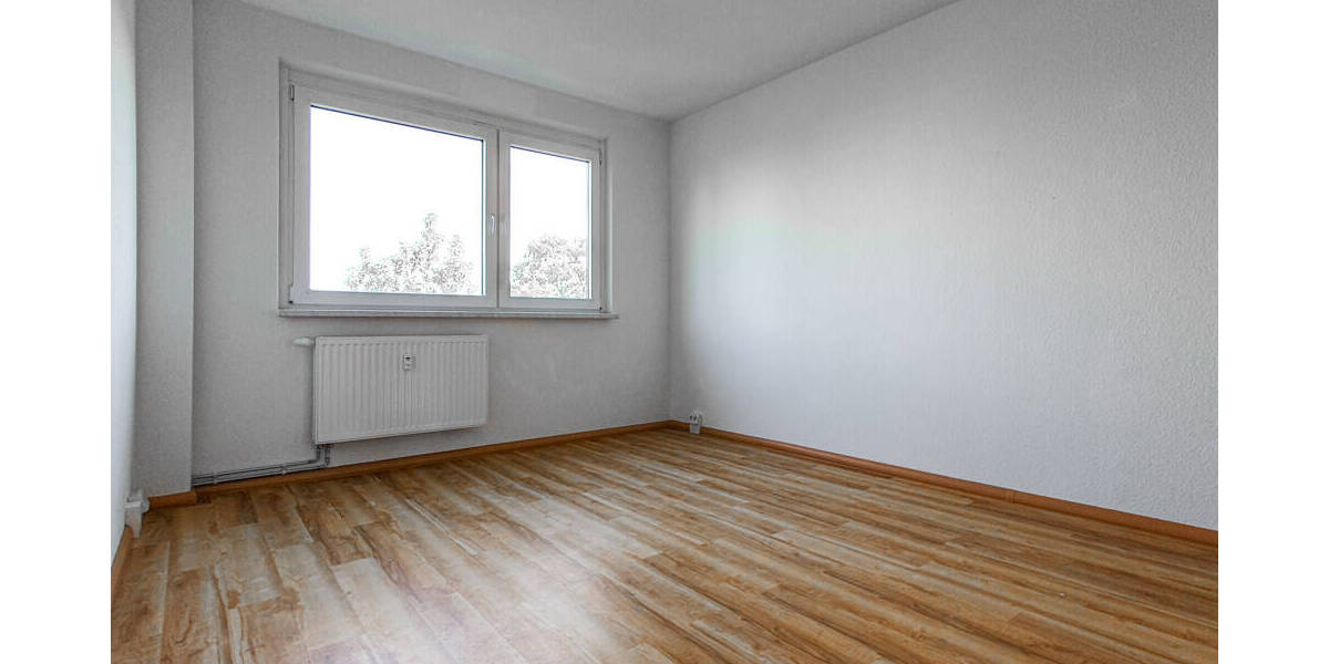 Etagenwohnung Zwickau Eckersbach - 2 Zimmer, 57 m&sup2;, 331&euro; | Angebot:25676699