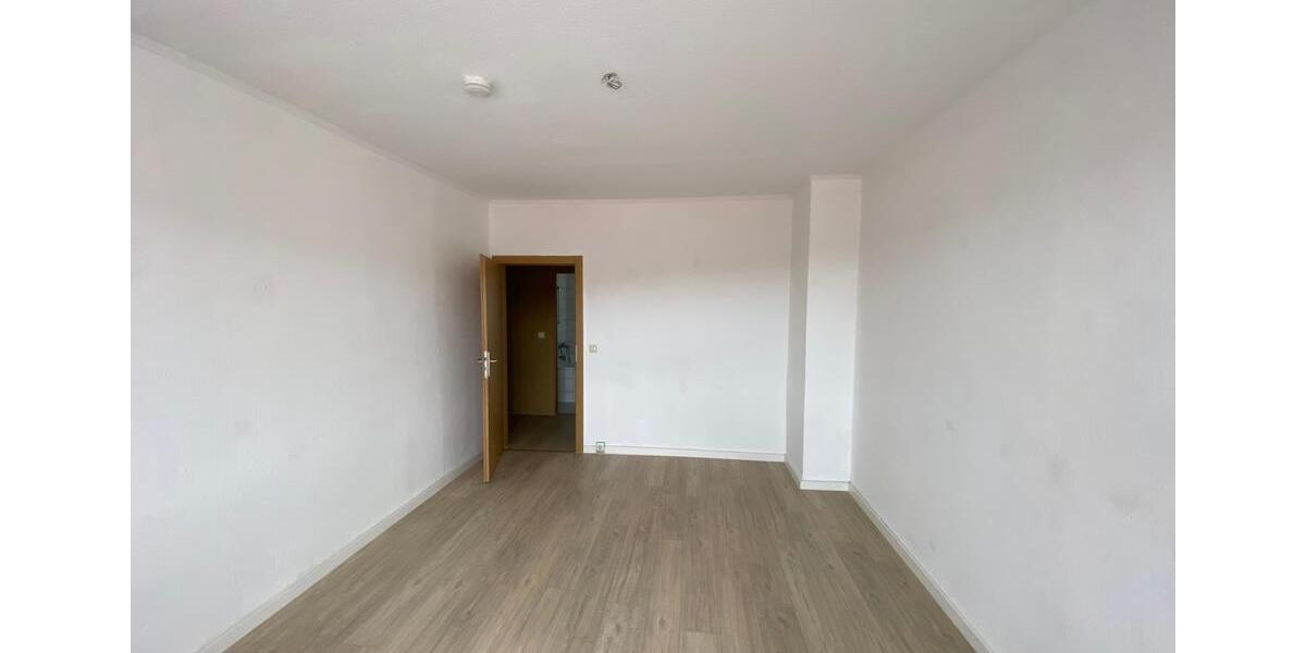 Etagenwohnung Elsterberg - 3 Zimmer, 58 m&sup2;, 249&euro; | Angebot:15844912