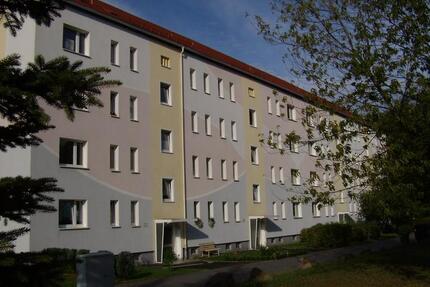 Wohnung Limbach-Oberfrohna Oberfrohna - 3 Zimmer, 79 m&sup2;, 503&euro; | Angebot:24858840