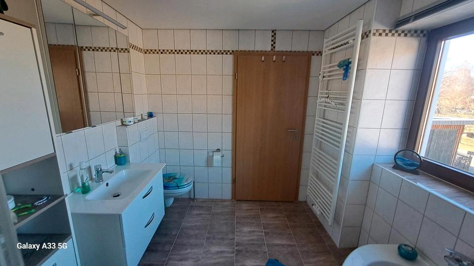 Etagenwohnung Waldenburg - 3 Zimmer, 71 m&sup2;, 620&euro; | Angebot:25308480