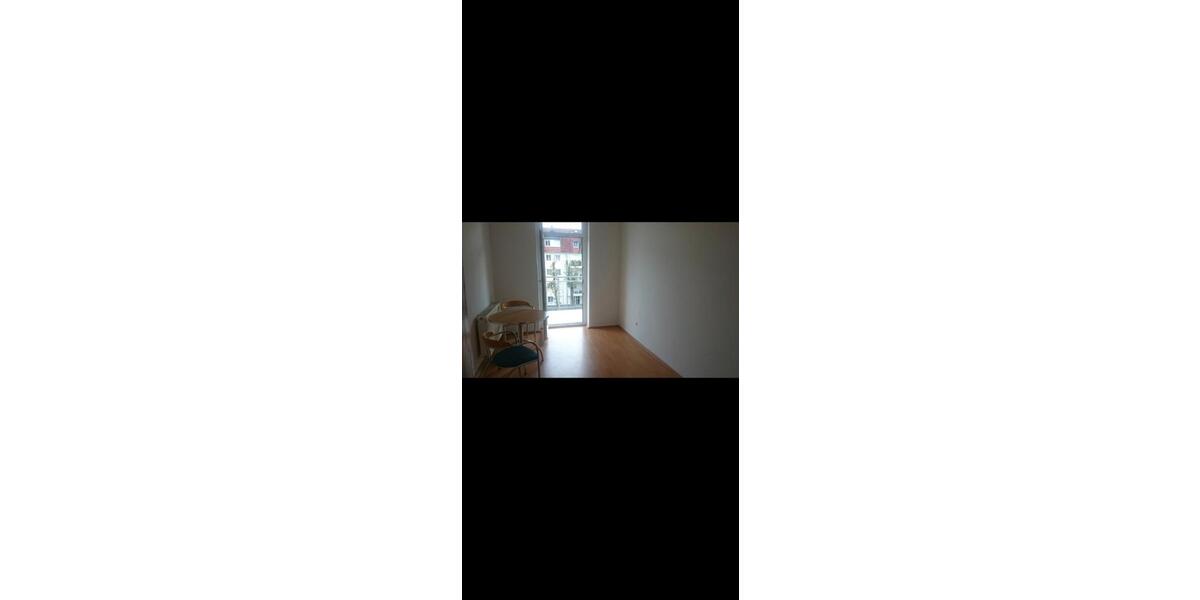 Etagenwohnung Zwickau Zwickau-Nord - 5 Zimmer, 125 m&sup2;, 840&euro; | Angebot:25983230