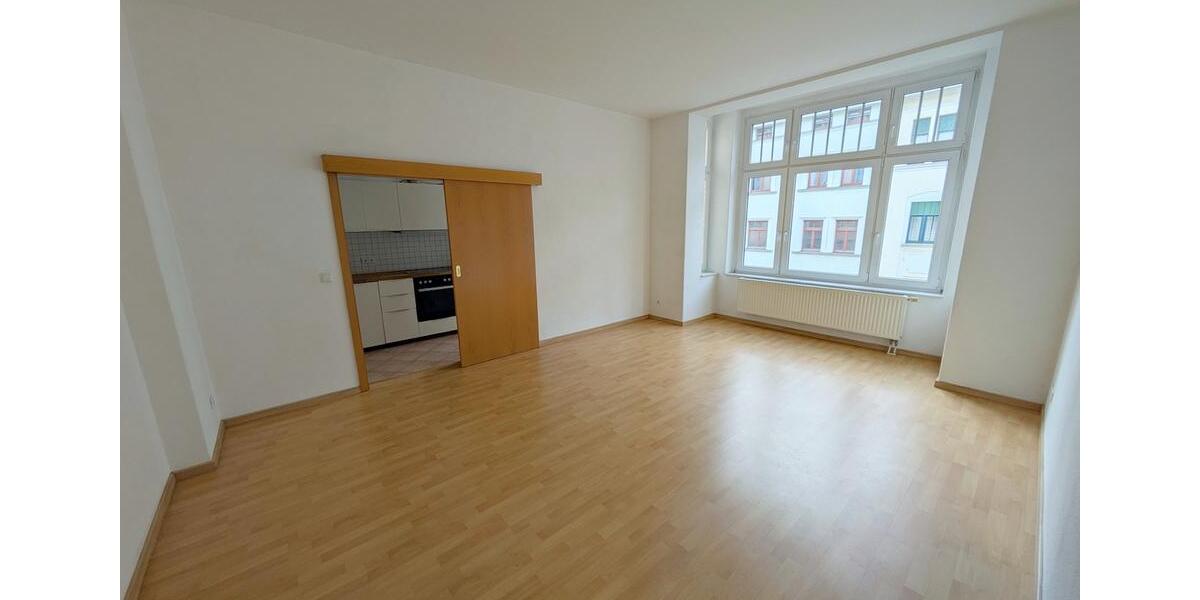 Etagenwohnung Zwickau - 2 Zimmer, 56 m&sup2;, 400&euro; | Angebot:25945652