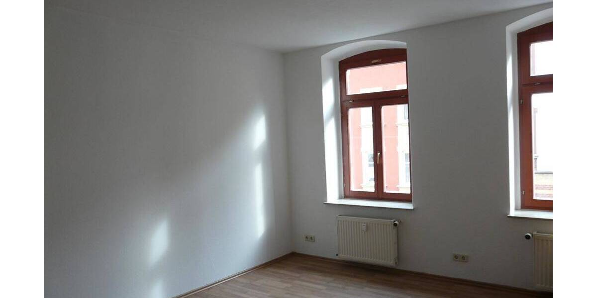 Etagenwohnung Crimmitschau - 2 Zimmer, 38 m&sup2;, 229&euro; | Angebot:25996139
