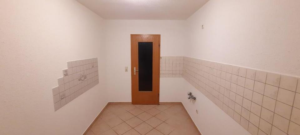 Etagenwohnung Elsterberg - 3 Zimmer, 62 m&sup2;, 295&euro; | Angebot:22041075