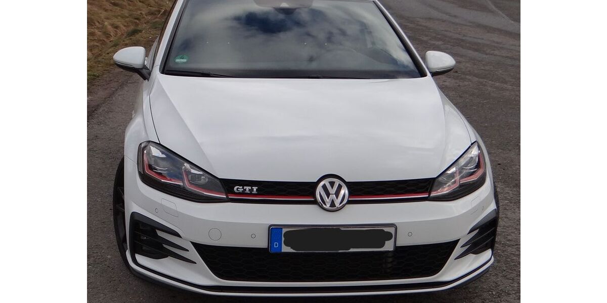 VW Golf 129.000 km 15.950 &euro; Kirchberg 08107