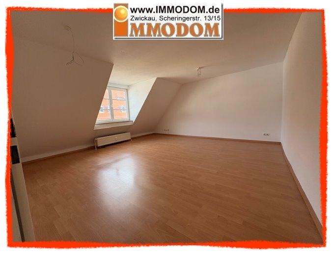 Dachgeschoßwohnung Zwickau - 2 Zimmer, 61 m&sup2;, 370&euro; | Angebot:21113462