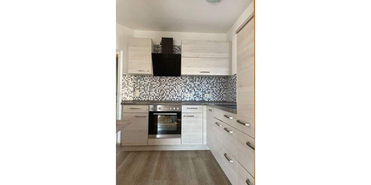 Einfamilienhaus Meerane - 5 Zimmer, 114 m&sup2;, 299.000&euro; | Angebot:25666436