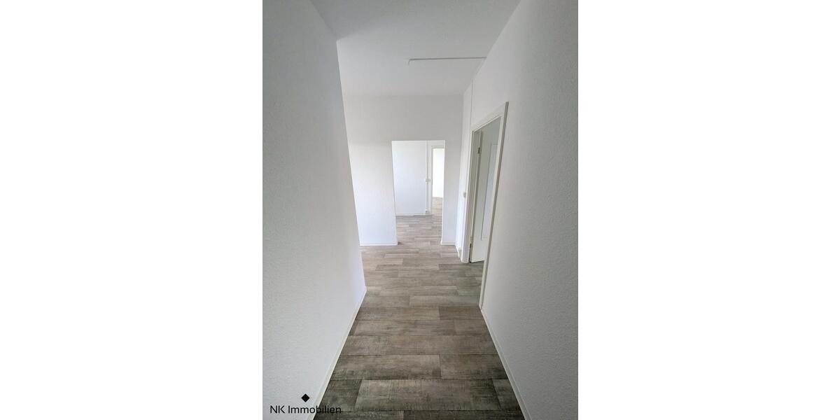 Etagenwohnung Limbach-Oberfrohna Oberfrohna - 3 Zimmer, 76 m&sup2;, 475&euro; | Angebot:26008236