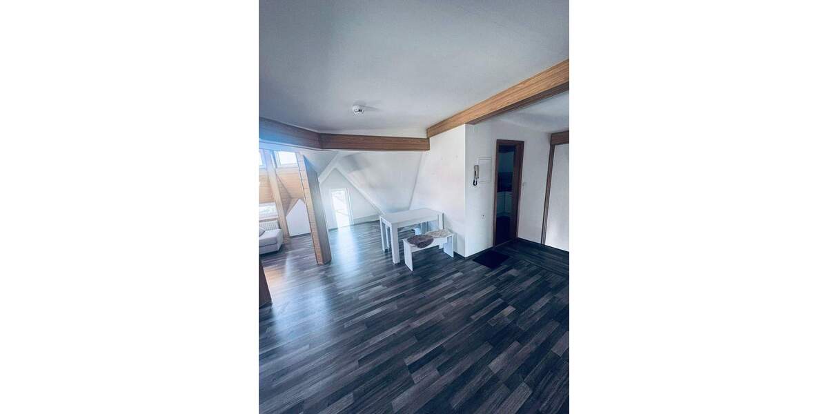 Etagenwohnung Neukirchen/Erzgebirge Neukirchen - 2 Zimmer, 58 m&sup2;, 340&euro; | Angebot:25689572