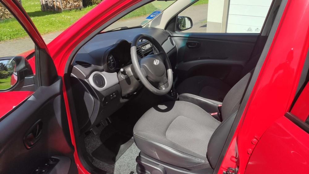 Hyundai i10 62.086 km 3.990 &euro; Lugau 09385