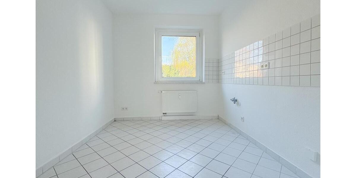 Erdgeschoßwohnung Zwickau - 3 Zimmer, 69 m&sup2;, 390&euro; | Angebot:25867452