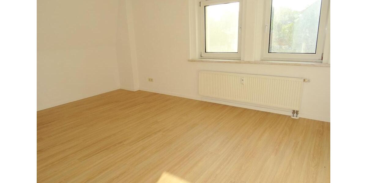 Etagenwohnung Werdau - 2 Zimmer, 55 m&sup2;, 310&euro; | Angebot:17238253