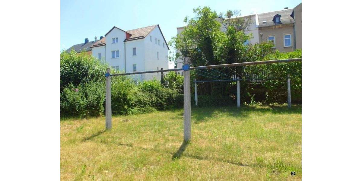 Etagenwohnung Limbach-Oberfrohna Oberfrohna - 2 Zimmer, 75 m&sup2;, 320&euro; | Angebot:25928876