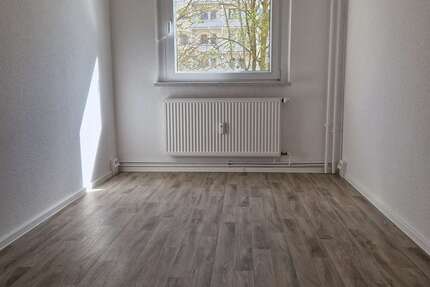 Wohnung Glauchau - 5 Zimmer, 79 m&sup2;, 522&euro; | Angebot:20591368