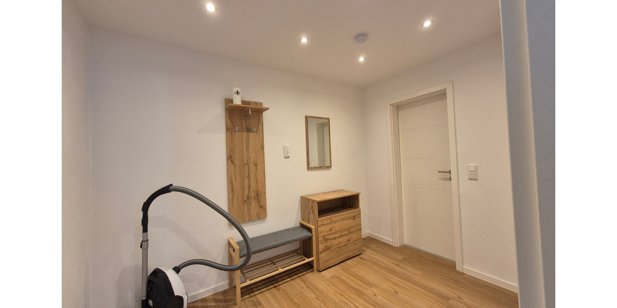 Dachgeschoßwohnung Zwickau Zwickau-Nord - 2 Zimmer, 61 m&sup2;, 700&euro; | Angebot:24533180