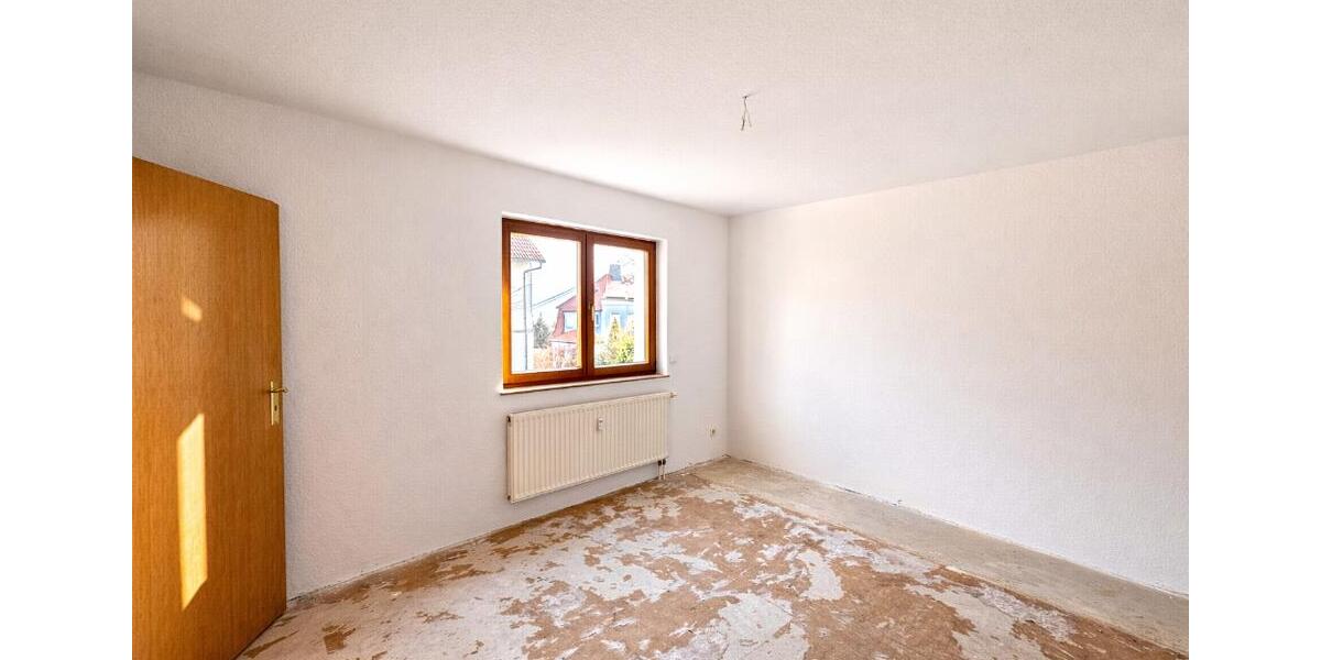 Erdgeschoßwohnung Hohenstein-Ernstthal Ernstthal - 2 Zimmer, 45 m&sup2;, 310&euro; | Angebot:25823881