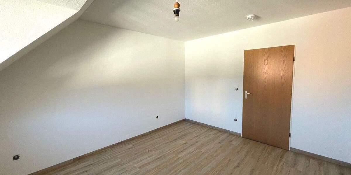 Etagenwohnung Thalheim/Erzgebirge Erzgebirge - 2 Zimmer, 51 m&sup2;, 335&euro; | Angebot:25937548
