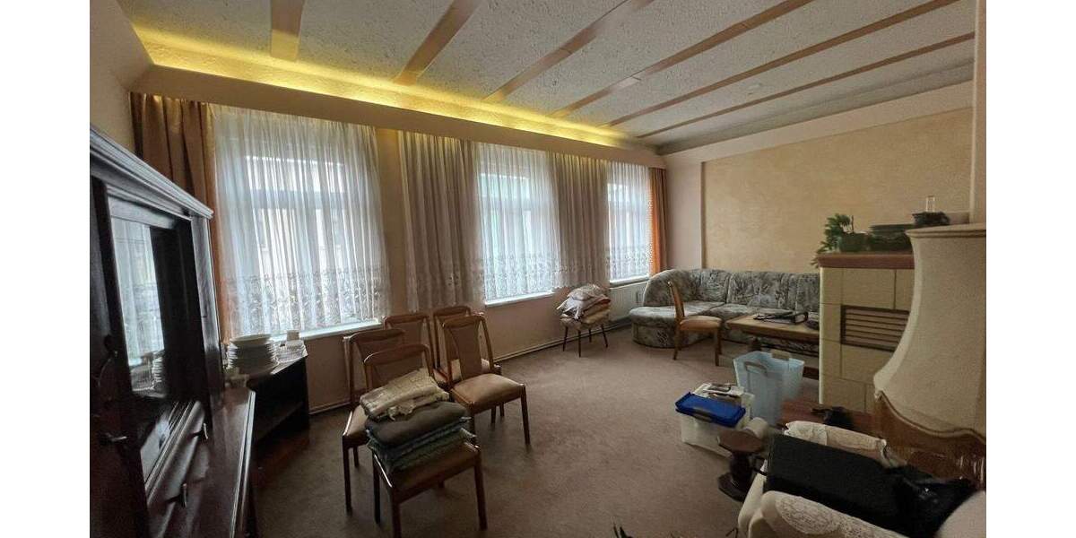 Mehrfamilienhaus, Wohnhaus Falkenstein - 7 Zimmer, 205 m&sup2;, 65.000&euro; | Angebot:25708242