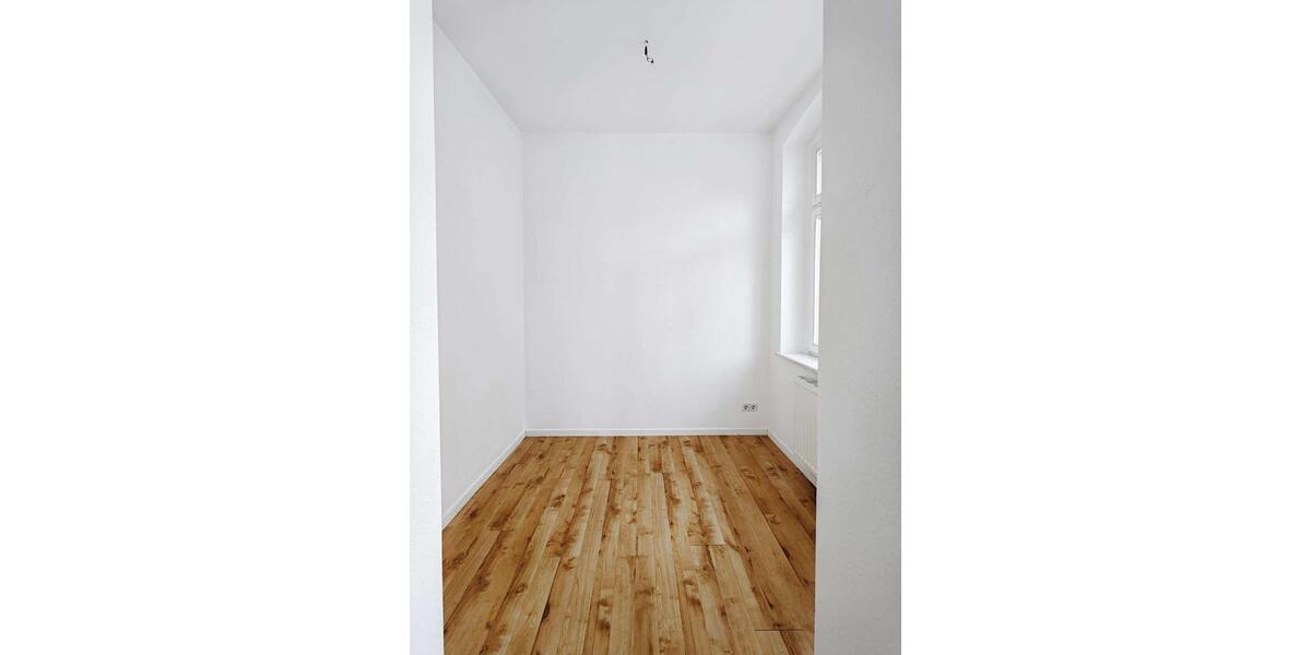 Erdgeschoßwohnung Zwickau - 1.5 Zimmer, 35 m&sup2;, 230&euro; | Angebot:21467657