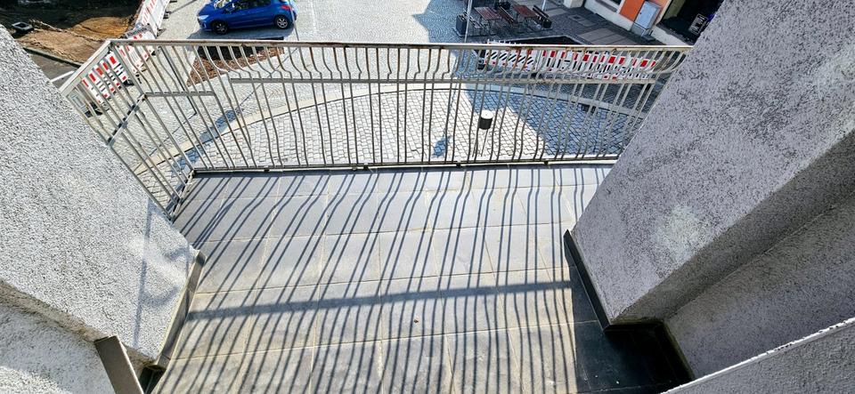 Etagenwohnung Limbach-Oberfrohna Oberfrohna - 3 Zimmer, 90 m&sup2;, 600&euro; | Angebot:25792779