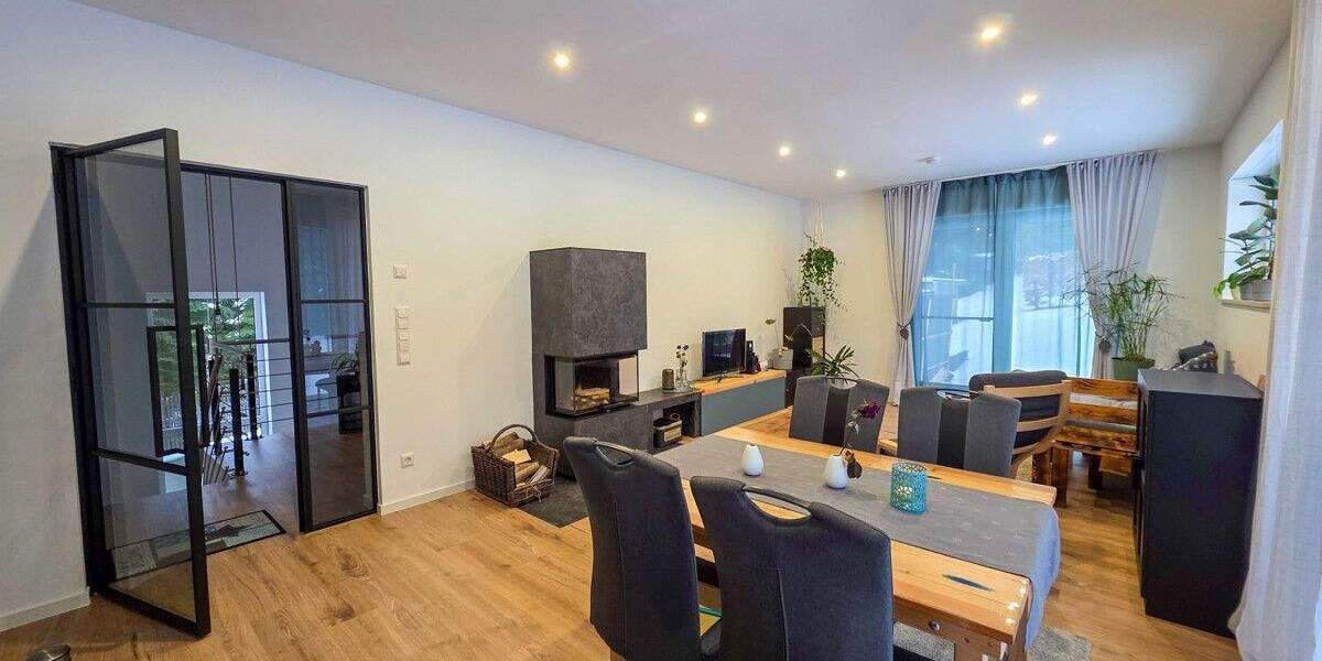 Einfamilienhaus Aue-Bad Schlema Bad Schlema - 4 Zimmer, 125 m&sup2;, 550.000&euro; | Angebot:25688364