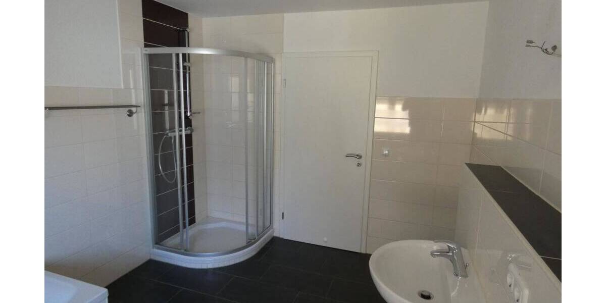 Mehrfamilienhaus, Wohnhaus Großenstein Baldenhain - 1 Zimmer, 336 m&sup2;, 262.900&euro; | Angebot:25683075