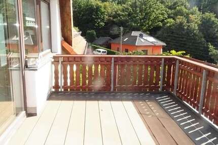 Haus Meerane - 6 Zimmer, 180 m&sup2;, 270.000&euro; | Angebot:23080441