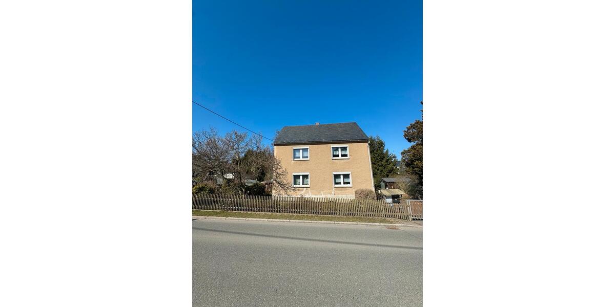 Einfamilienhaus Hohenstein-Ernstthal Ernstthal - 10 Zimmer, 140 m&sup2;, 78.000&euro; | Angebot:21974079