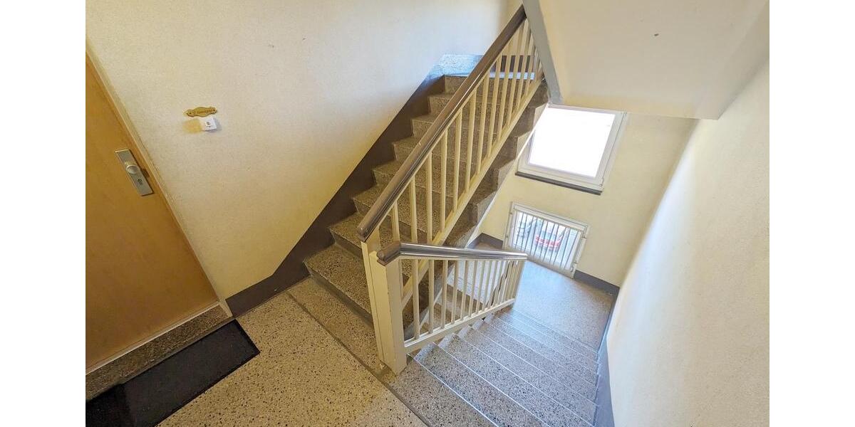 Etagenwohnung Limbach-Oberfrohna Oberfrohna - 2 Zimmer, 49 m&sup2;, 331&euro; | Angebot:25945663