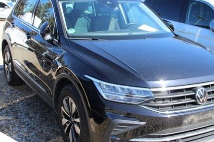 VW Tiguan 41.559 km 27.479 &euro; Limbach-Oberfrohna 09212