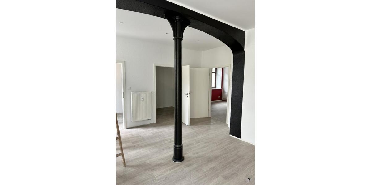 Erdgeschoßwohnung Penig - 4 Zimmer, 96 m&sup2;, 550&euro; | Angebot:25640616