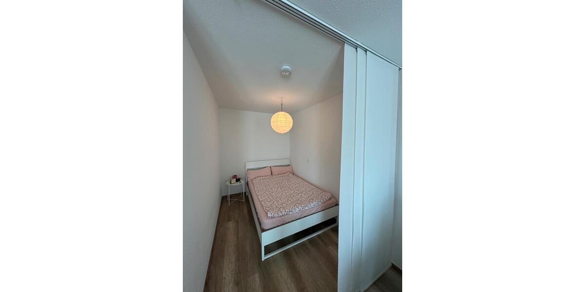 Etagenwohnung Zwickau Cainsdorf - 1 Zimmer, 52 m&sup2;, 480&euro; | Angebot:26398748