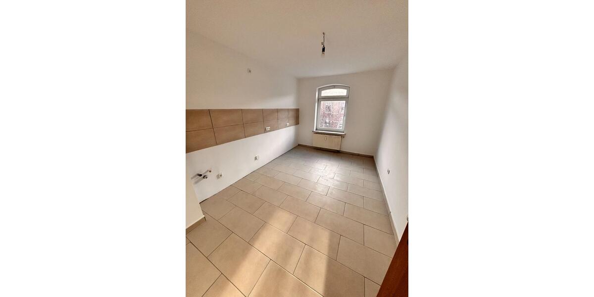 Mehrfamilienhaus, Wohnhaus Wilkau-Haßlau Haßlau - 15 Zimmer, 345 m&sup2;, 375.000&euro; | Angebot:24933856