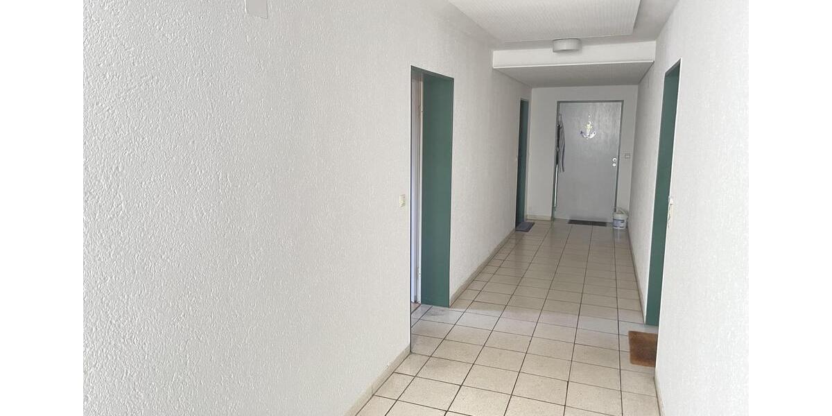 Etagenwohnung Zwickau Cainsdorf - 1 Zimmer, 31 m&sup2;, 220&euro; | Angebot:26164306
