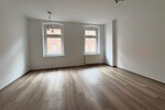 2-Zimmer Hochparterre Wohnung gut geschnitten - Mehrfamilienhaus, Wohnhaus Zwickau Neuplanitz | Angebot:25893055