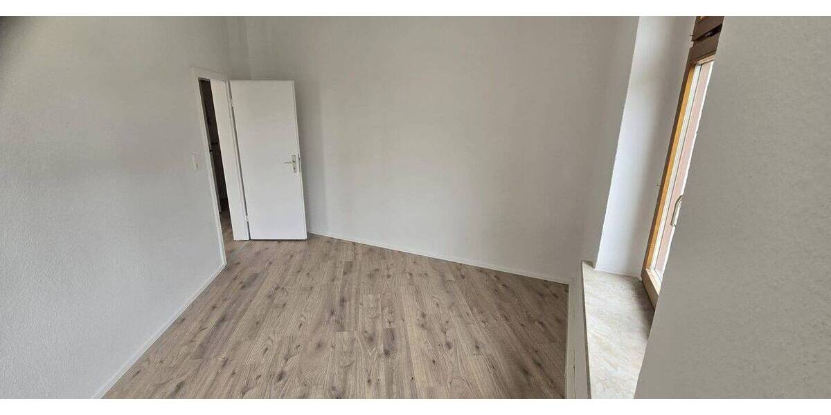 Etagenwohnung Reichenbach - 2 Zimmer, 67 m&sup2;, 436&euro; | Angebot:26861738