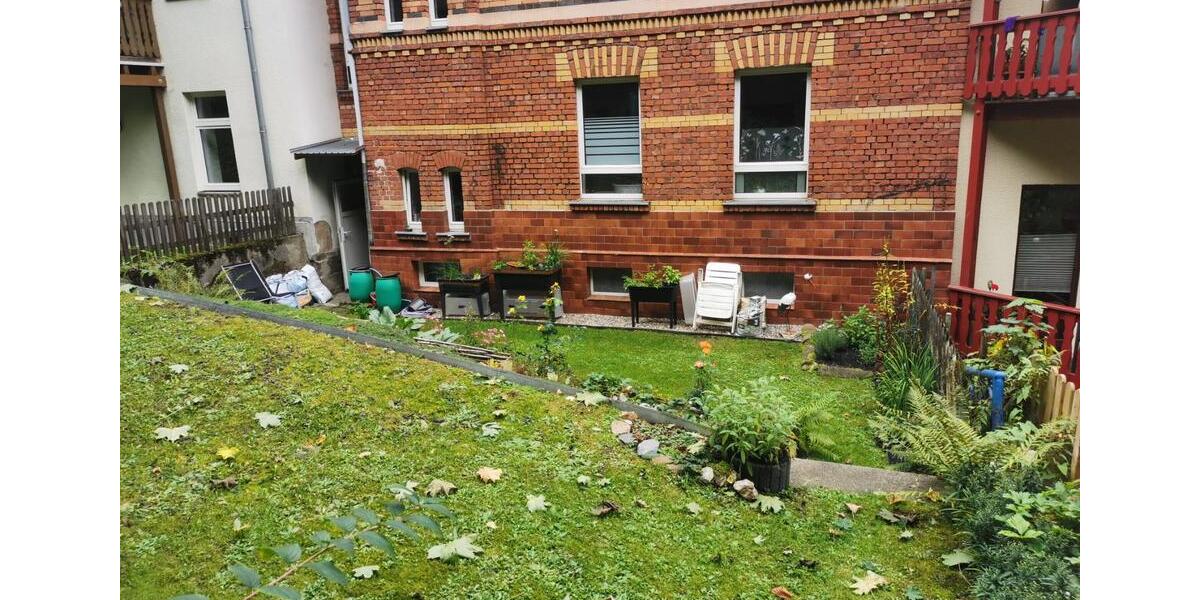 Dachgeschoßwohnung Reichenbach im Vogtland - 3 Zimmer, 70 m&sup2;, 400&euro; | Angebot:24625537