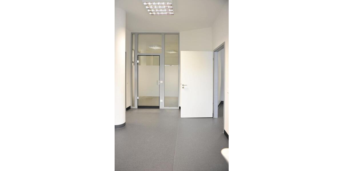 Gewerbeobjekt Zwickau - 1.500&euro; | Angebot:22488223