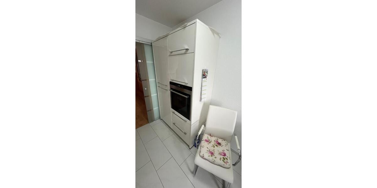 Etagenwohnung Zwickau Auerbach - 3 Zimmer, 80 m&sup2;, 570&euro; | Angebot:25963484