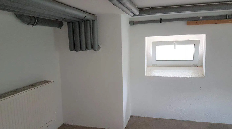 Dachgeschoßwohnung Gornsdorf - 2 Zimmer, 60 m&sup2;, 350&euro; | Angebot:25428667