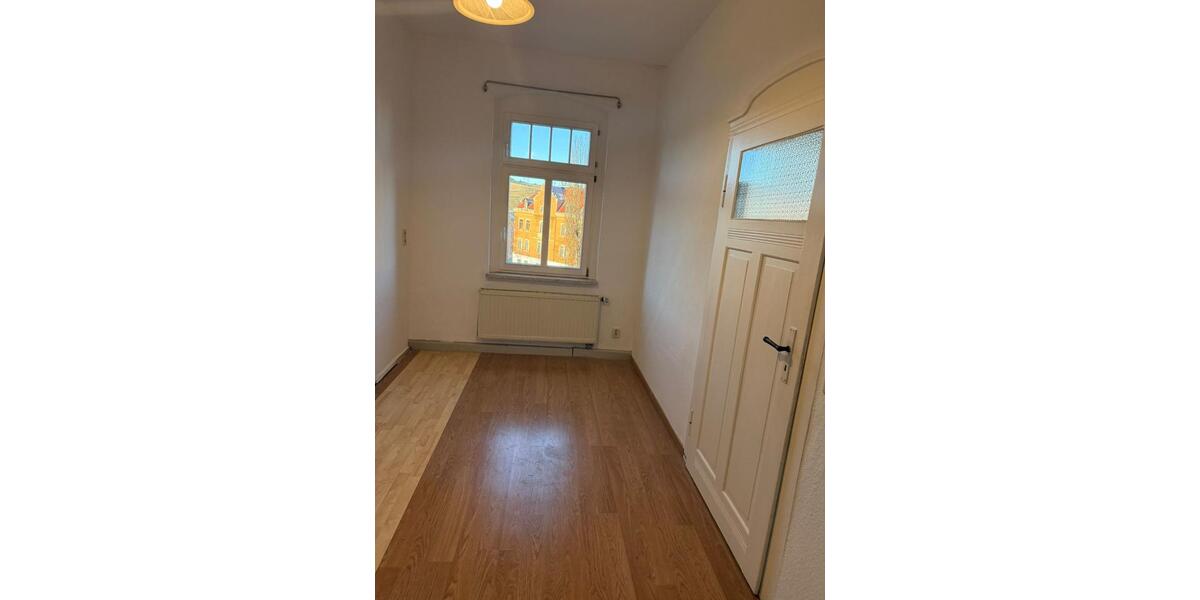 Etagenwohnung Eibenstock - 4 Zimmer, 100 m&sup2;, 550&euro; | Angebot:25220587