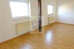 Dachgeschoßwohnung Zwickau - 1 Zimmer, 38 m&sup2;, 240&euro; | Angebot:25267482