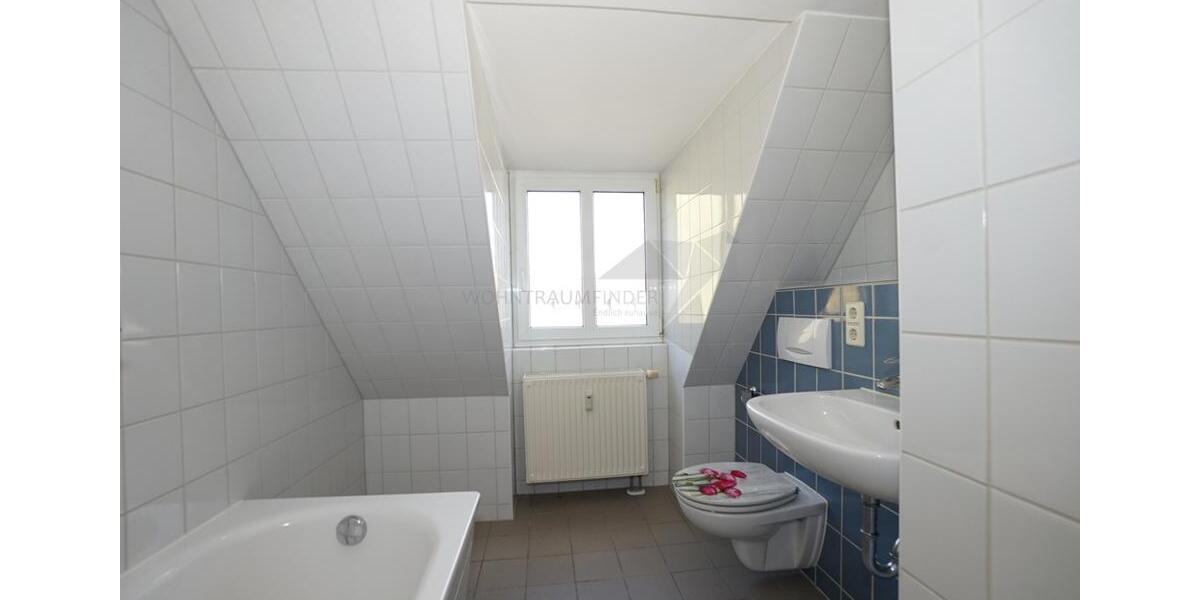 Dachgeschoßwohnung Zwickau Zwickau-West - 2 Zimmer, 58 m&sup2;, 399&euro; | Angebot:25306544