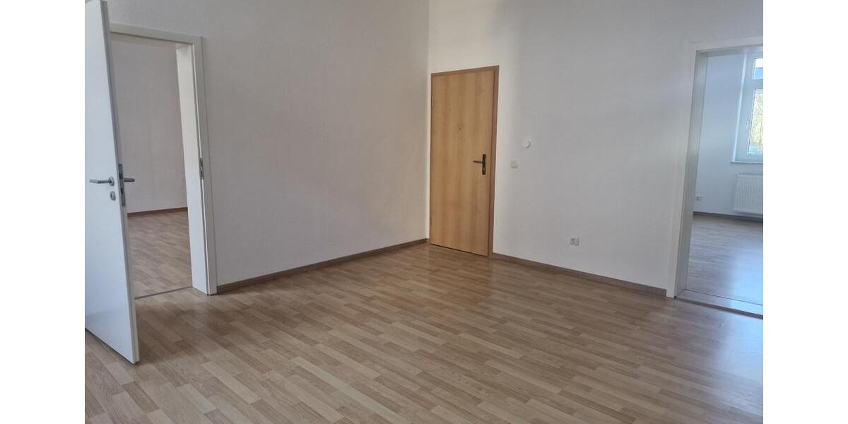 Erdgeschoßwohnung Wilkau-Haßlau Haßlau - 4 Zimmer, 112 m&sup2;, 728&euro; | Angebot:23690982