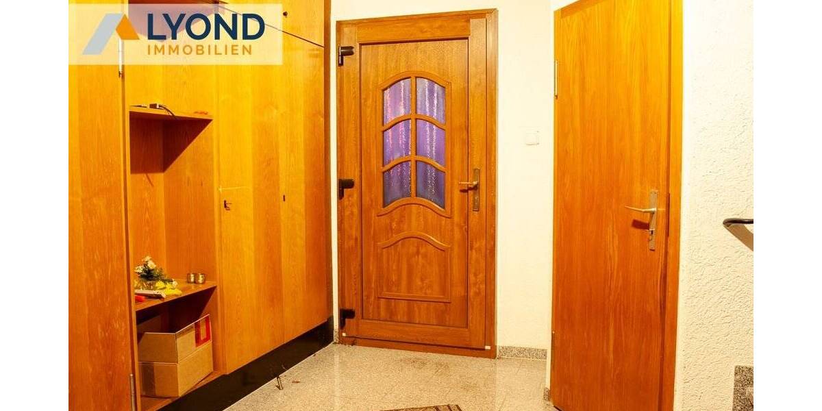 Mehrfamilienhaus, Wohnhaus Auerbach - 6 Zimmer, 160 m&sup2;, 145.000&euro; | Angebot:25676786