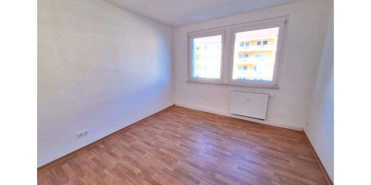 Etagenwohnung Reichenbach im Vogtland - 2 Zimmer, 50 m&sup2;, 256&euro; | Angebot:26676996