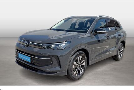 VW Tiguan 5.847 km 39.975 &euro; Bernsdorf 09337