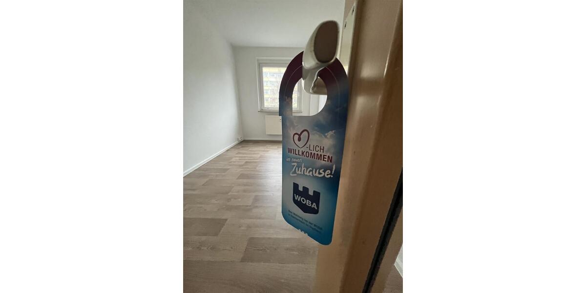 Etagenwohnung Reichenbach im Vogtland - 3 Zimmer, 70 m&sup2;, 390&euro; | Angebot:25271887