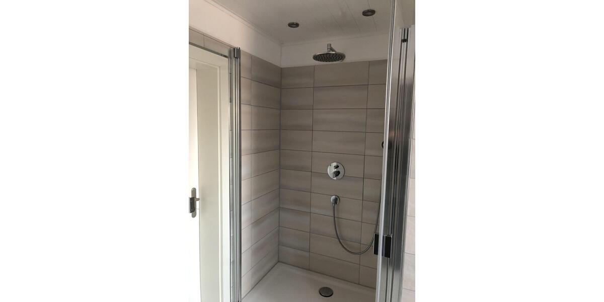 Dachgeschoßwohnung Wilkau-Haßlau Haßlau - 4 Zimmer, 105 m&sup2;, 830&euro; | Angebot:25879866