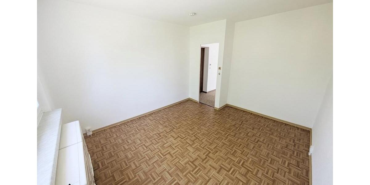 Etagenwohnung Limbach-Oberfrohna Oberfrohna - 3 Zimmer, 58 m&sup2;, 363&euro; | Angebot:26681015